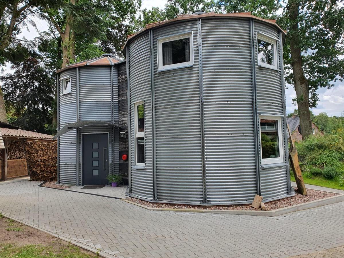 Ferienhaus Getreidesilo シュネーヴァーディンゲン エクステリア 写真